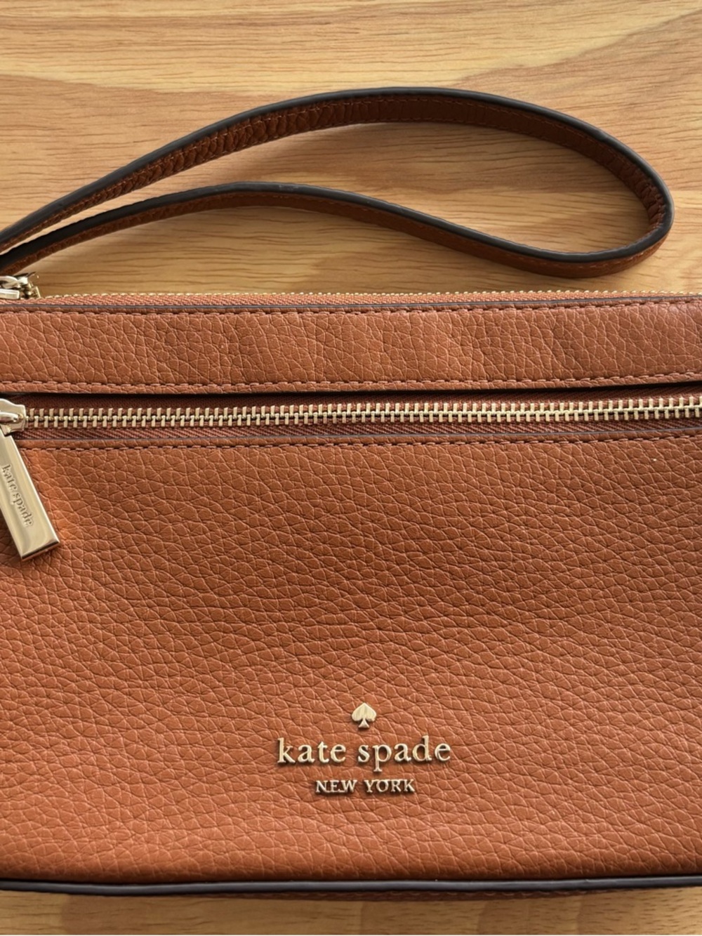 Kate Spade Leila Pebbled Leather Convertible Leather Wristlet Gingerbread